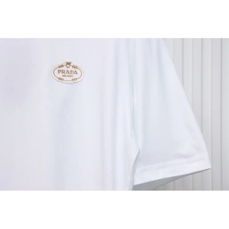 Prada 25ss chest embroidered patch logo short sleeve White