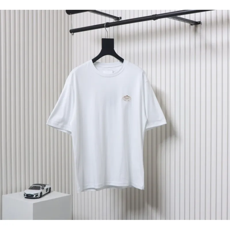 Prada 25ss chest embroidered patch logo short sleeve White