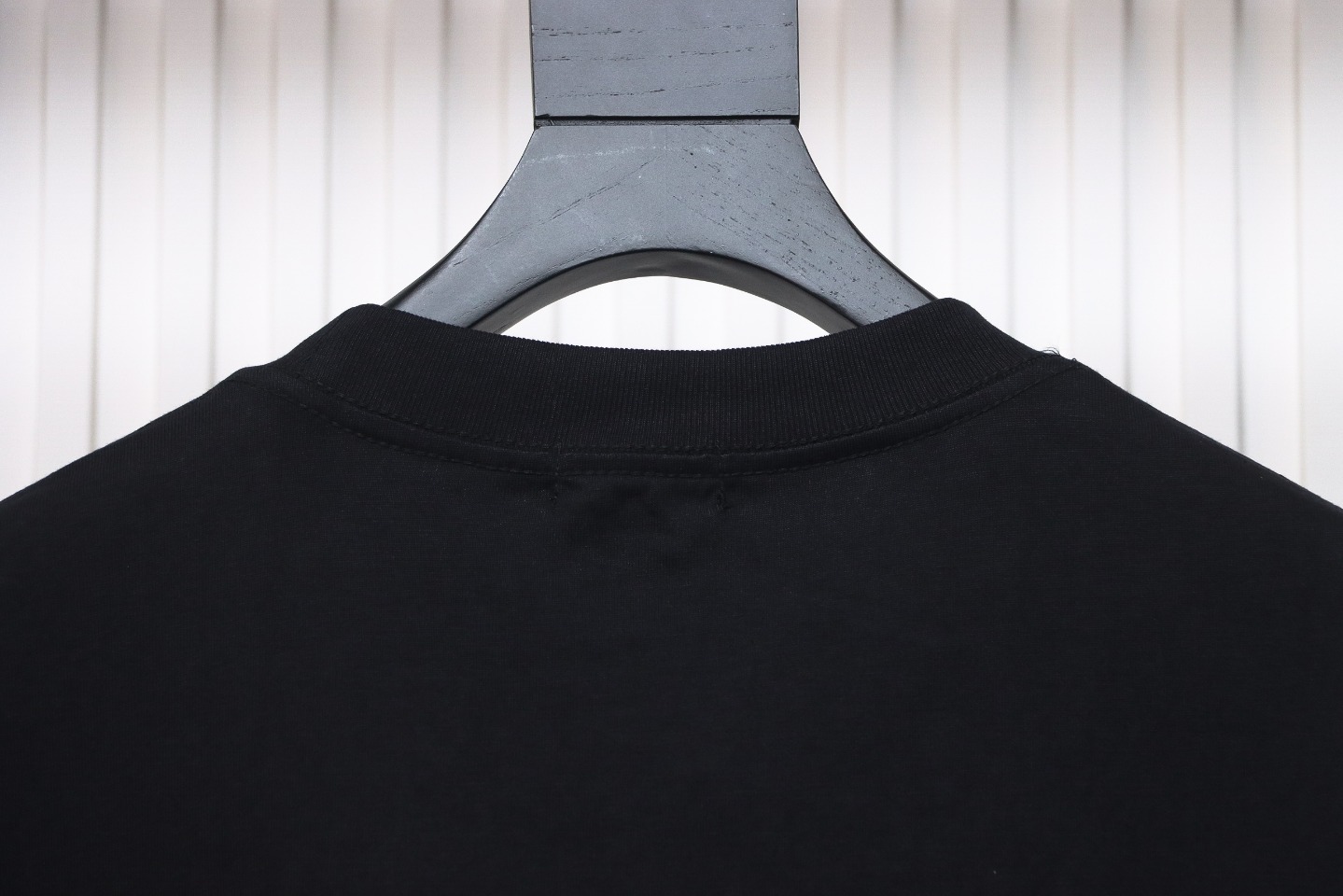 Prada 25ss chest embroidered patch logo short sleeve