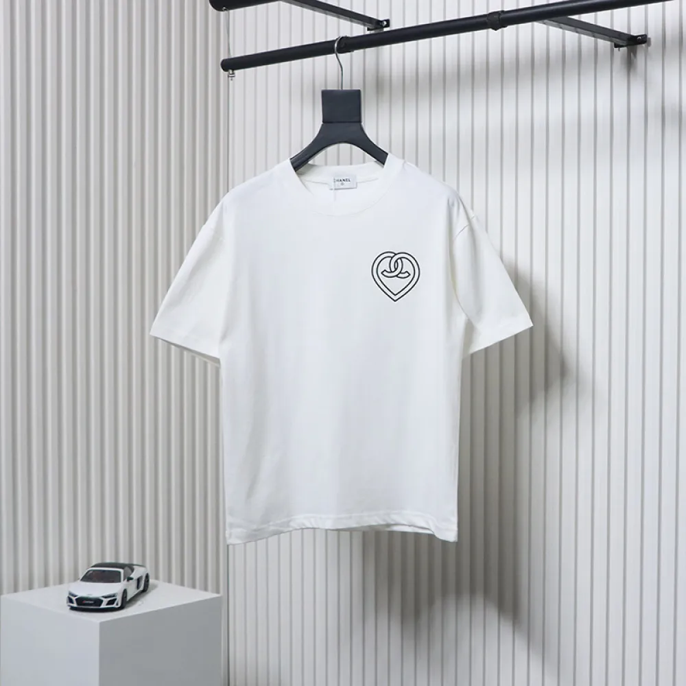 Chanel 24ss heart short-sleeved T-shirt White