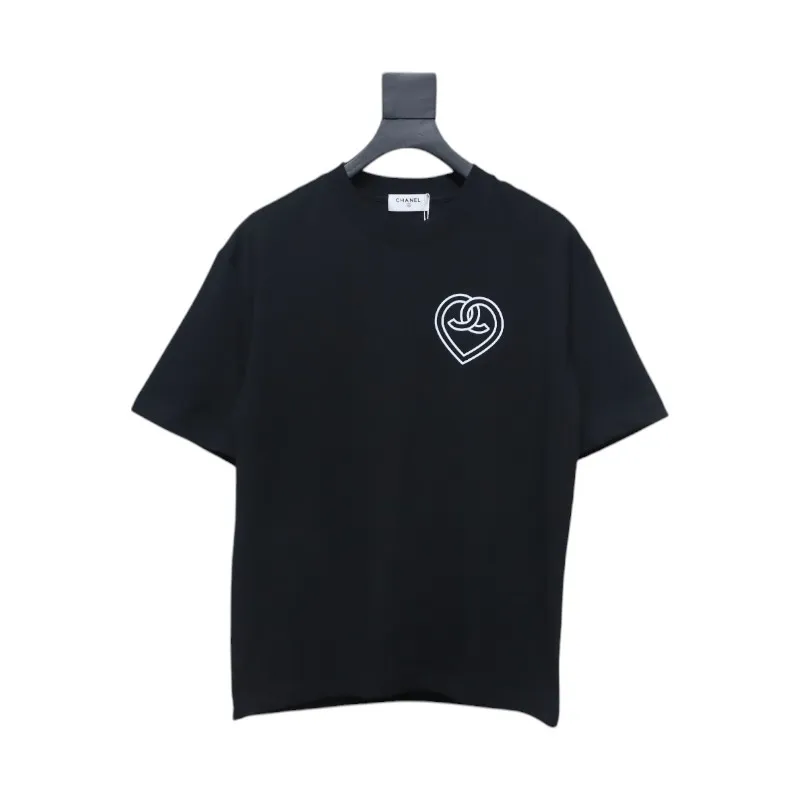 Chanel 24ss heart short-sleeved T-shirt Black