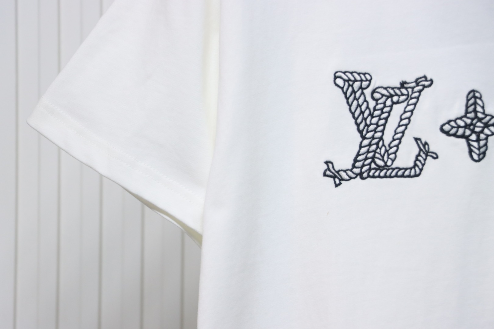 Louis Vuitton 25ss hemp rope knot embroidered short sleeves White