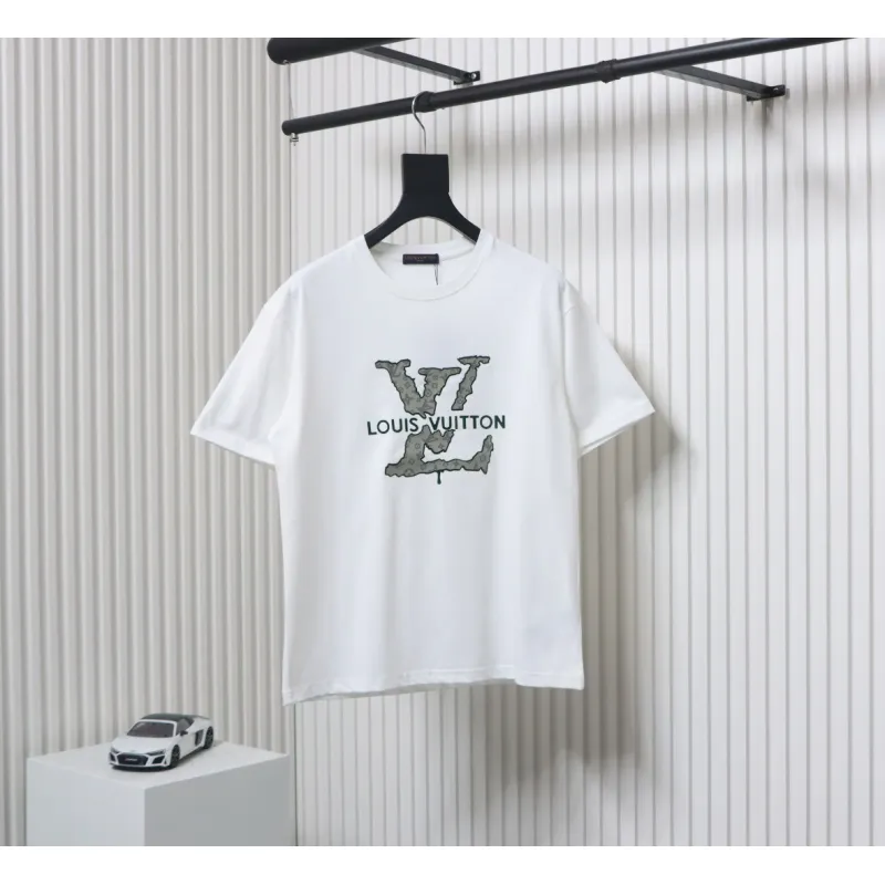 Louis Vuitton LV 25SS flocked logo short-sleeved T-shirt White