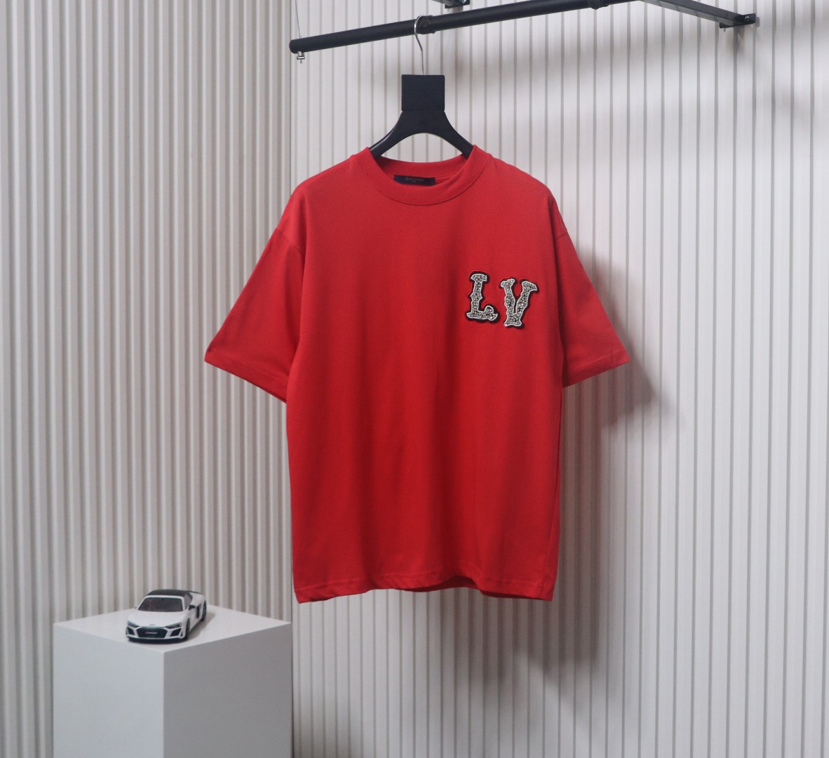 Louis Vuitton New Embroidered Patch Cotton Piqué T-Shirt Red