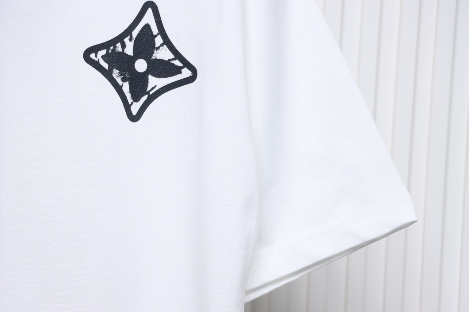 Louis Vuitton 2025ss classic logo printed short sleeves white