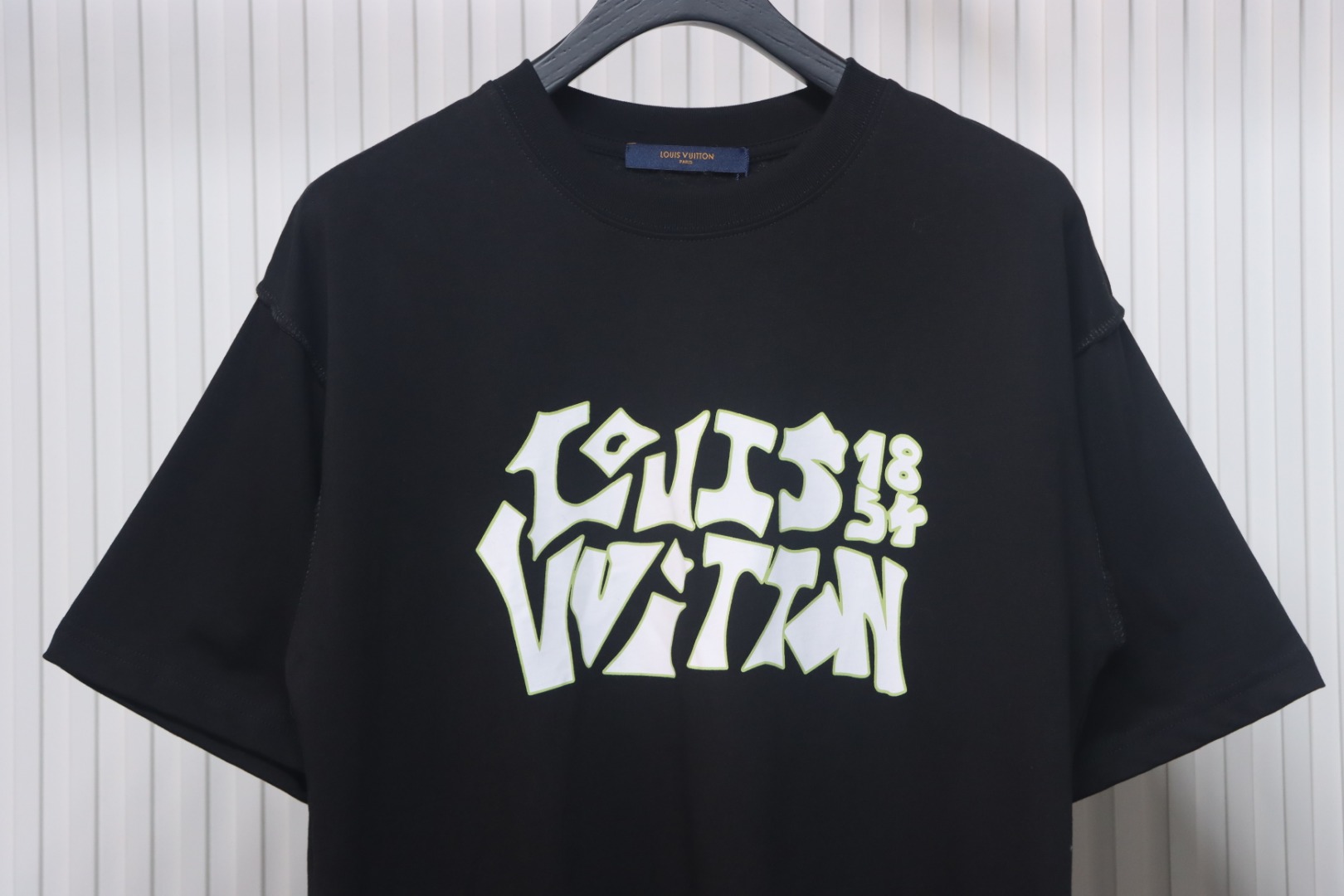 Louis Vuitton 2025ss Lettering Round Neck Short Sleeve Black