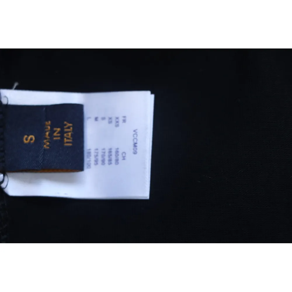 Louis Vuitton 2025ss Lettering Round Neck Short Sleeve Black