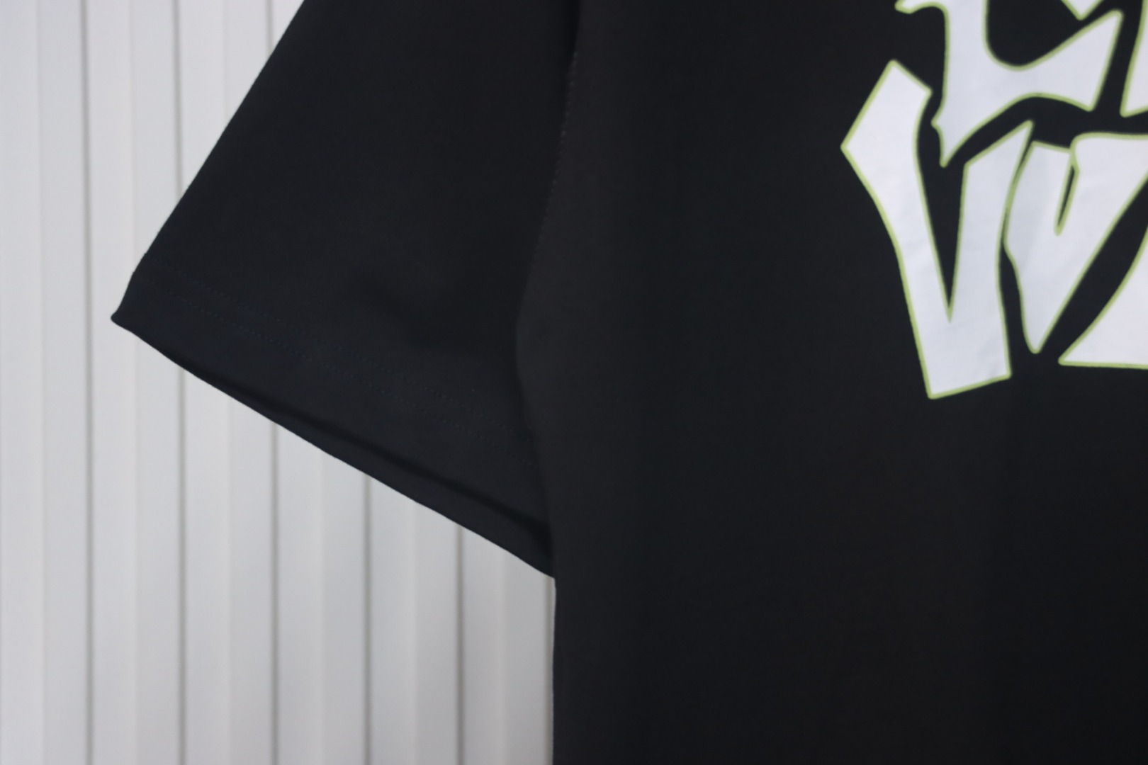 Louis Vuitton 2025ss Lettering Round Neck Short Sleeve Black