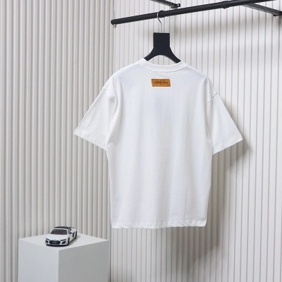Louis Vuitton 2025ss Lettering Round Neck Short Sleeve White 02