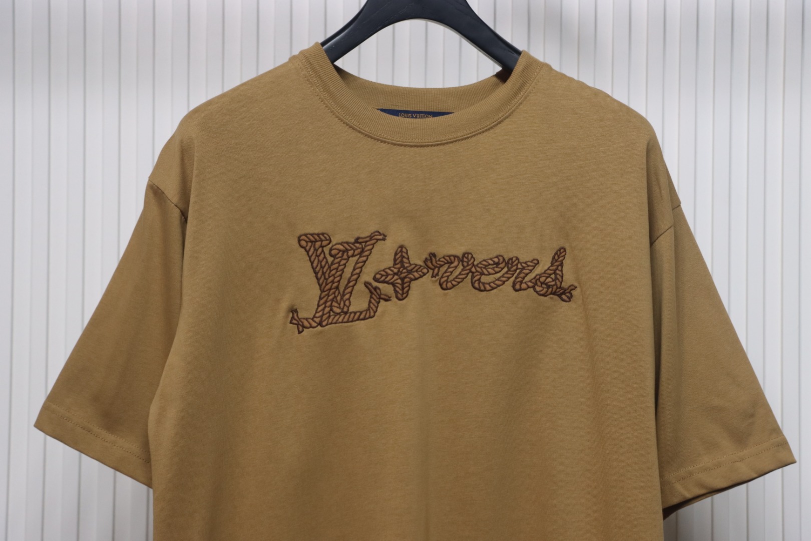 Louis Vuitton 2025ss rope embroidery short sleeves khaki