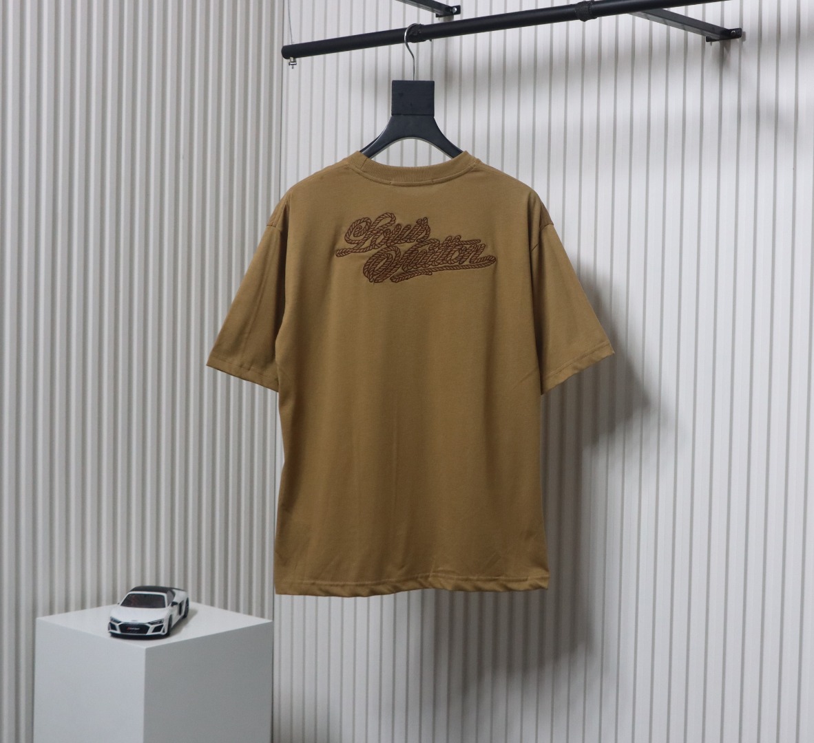 Louis Vuitton 2025ss rope embroidery short sleeves khaki