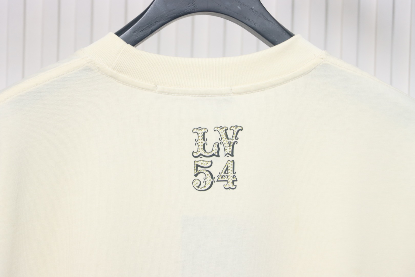 Louis Vuitton 2025ss snowflake metal diamond short sleeve beige