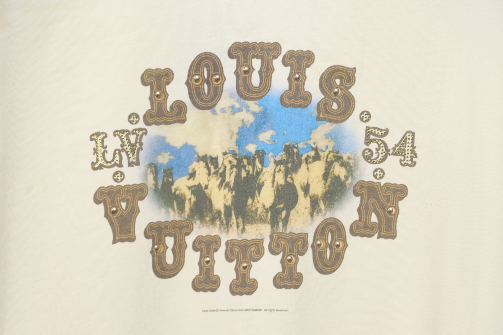 Louis Vuitton 2025ss snowflake metal diamond short sleeve beige