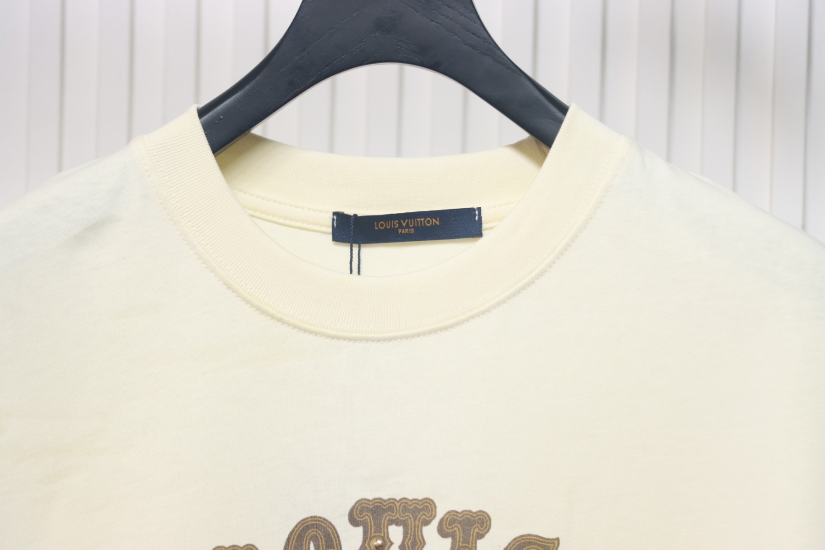 Louis Vuitton 2025ss snowflake metal diamond short sleeve beige