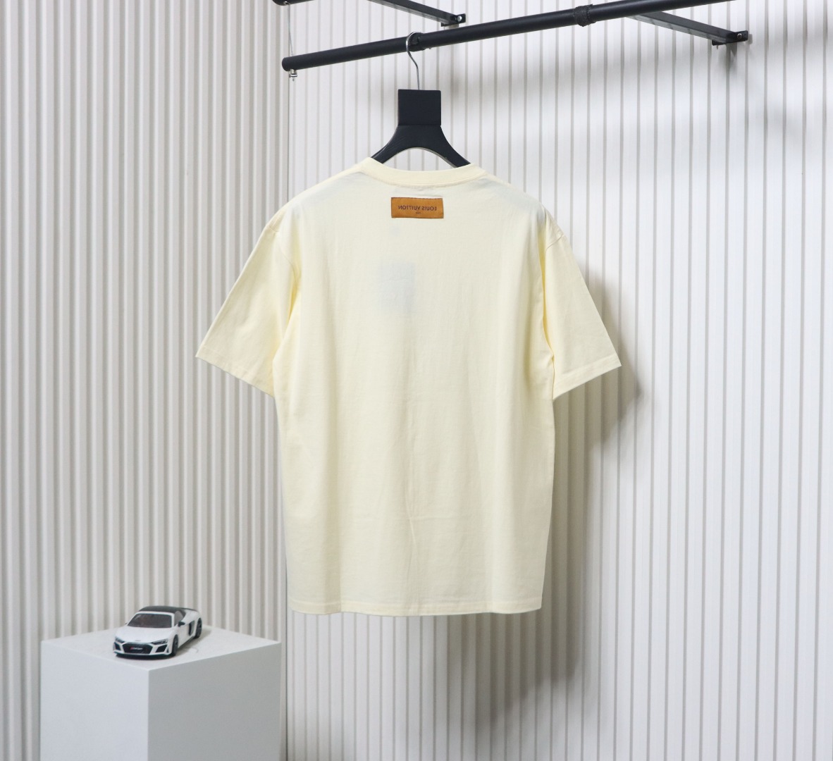 Louis Vuitton 23ss monogram logo printed short sleeves beige