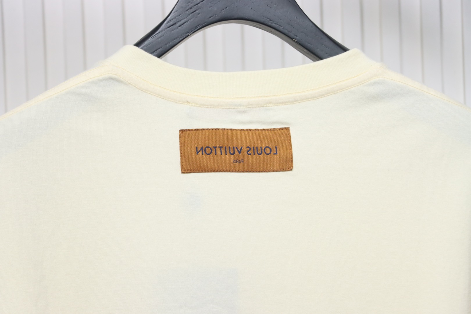Louis Vuitton 23ss monogram logo printed short sleeves beige