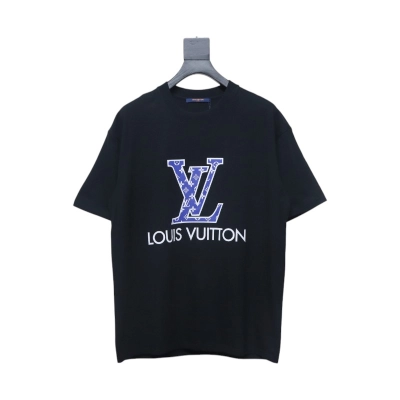 Louis Vuitton 23ss monogram logo printed short sleeves black 01