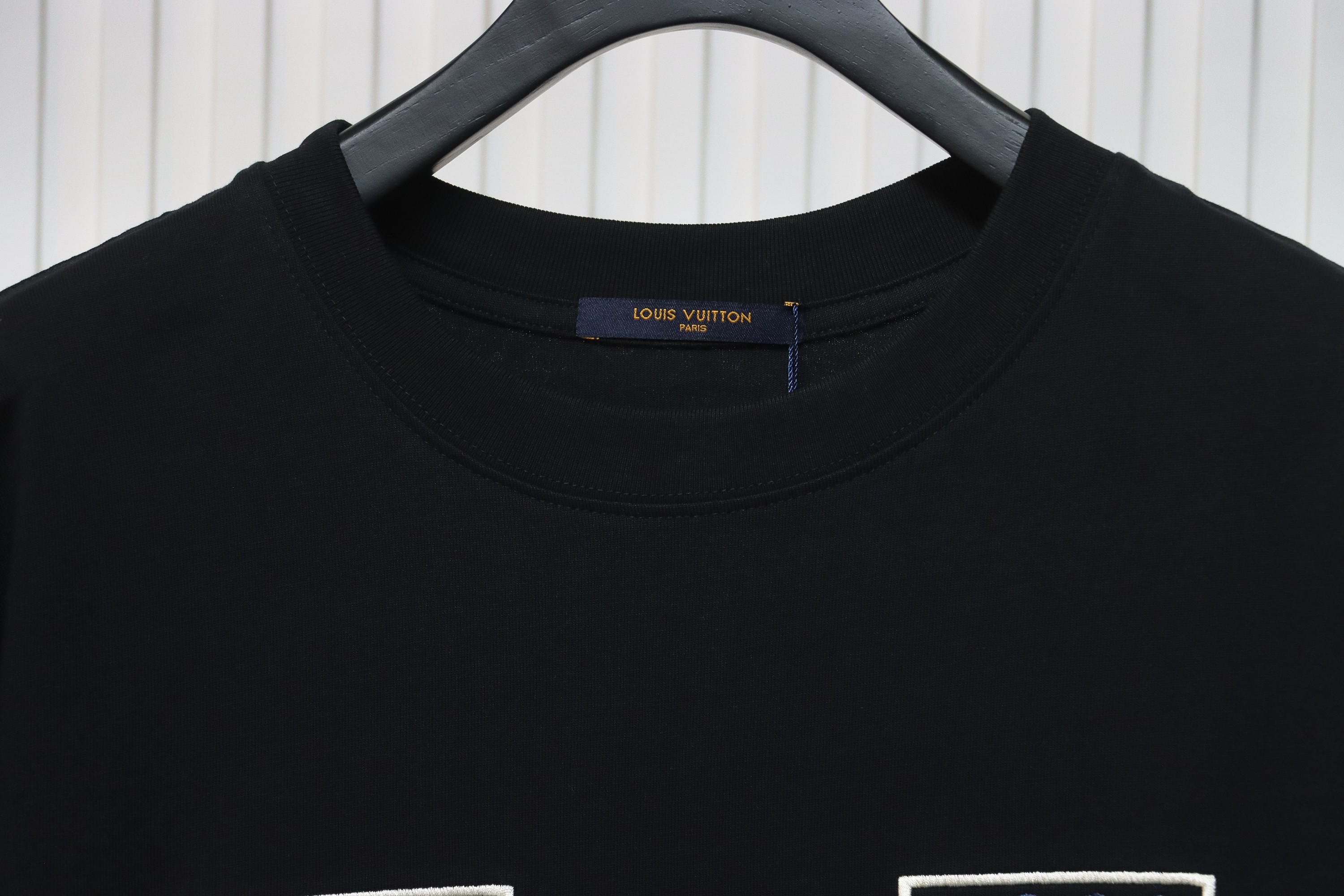 Louis Vuitton 24ss colorful polka dot heavy embroidered logo short sleeve black