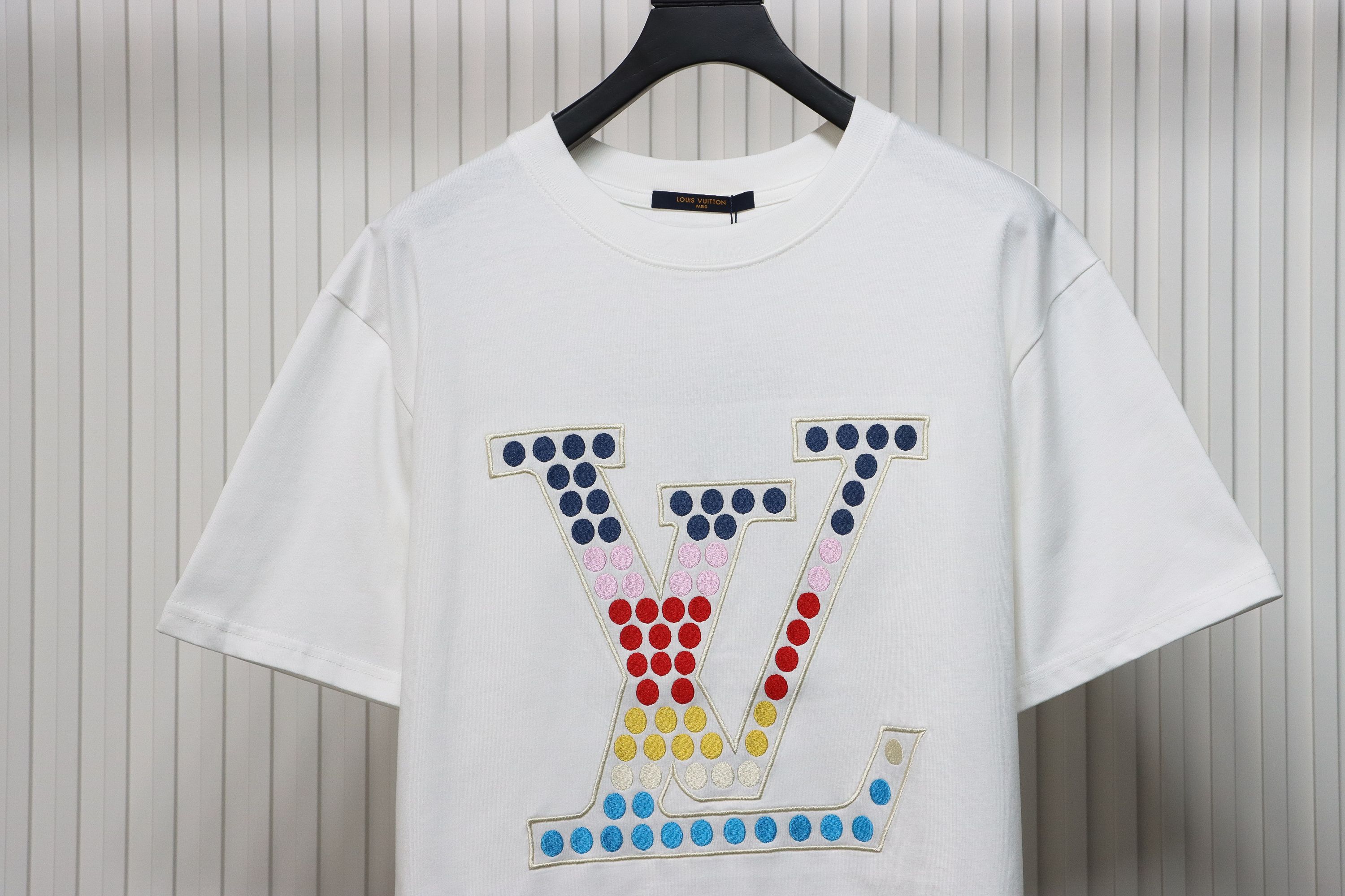 Louis Vuitton 24ss colorful polka dot heavy embroidered logo short sleeve White