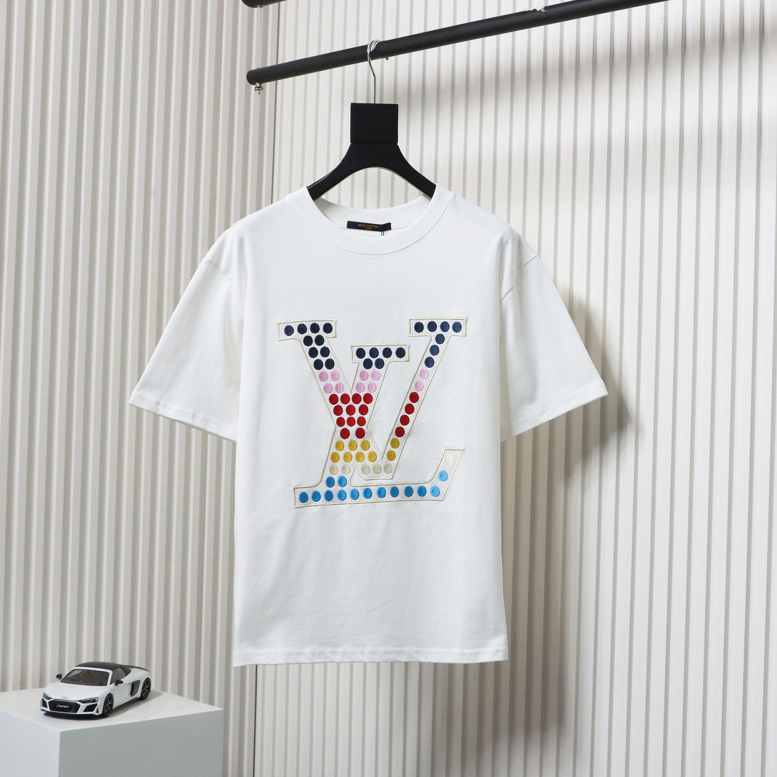 Louis Vuitton 24ss colorful polka dot heavy embroidered logo short sleeve White
