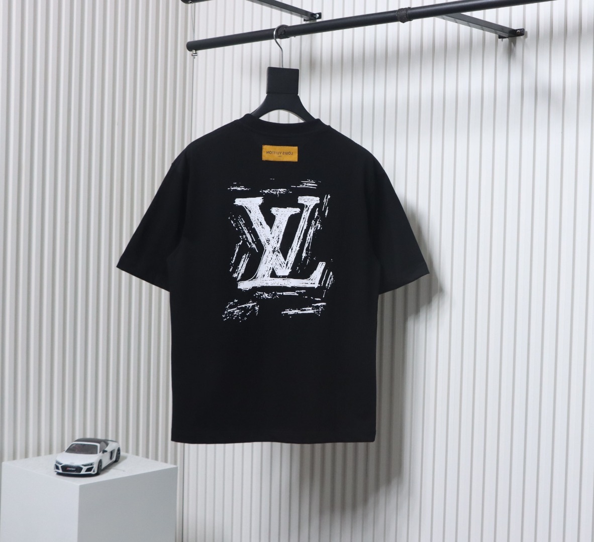 Louis Vuitton 24ss graffiti lettering logo print short sleeve black