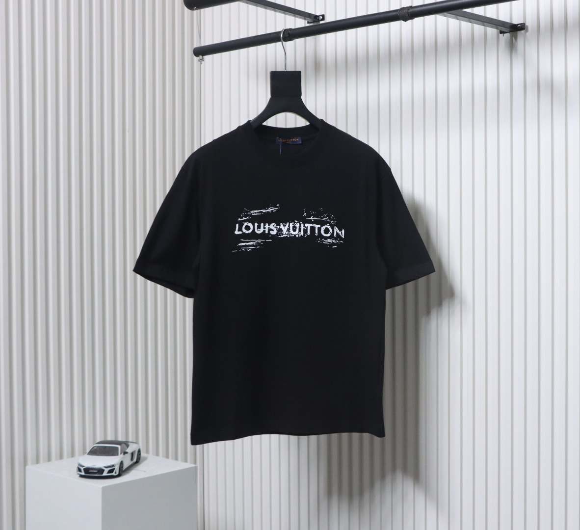 Louis Vuitton 24ss graffiti lettering logo print short sleeve black