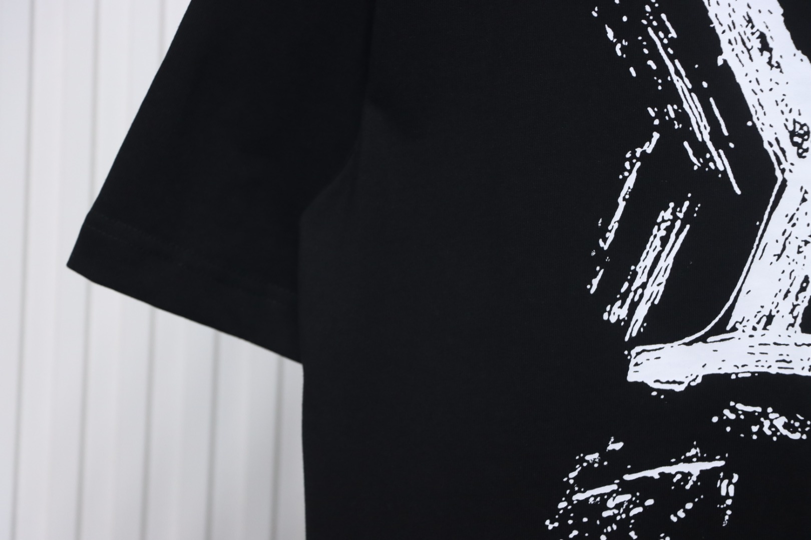 Louis Vuitton 24ss graffiti lettering logo print short sleeve black