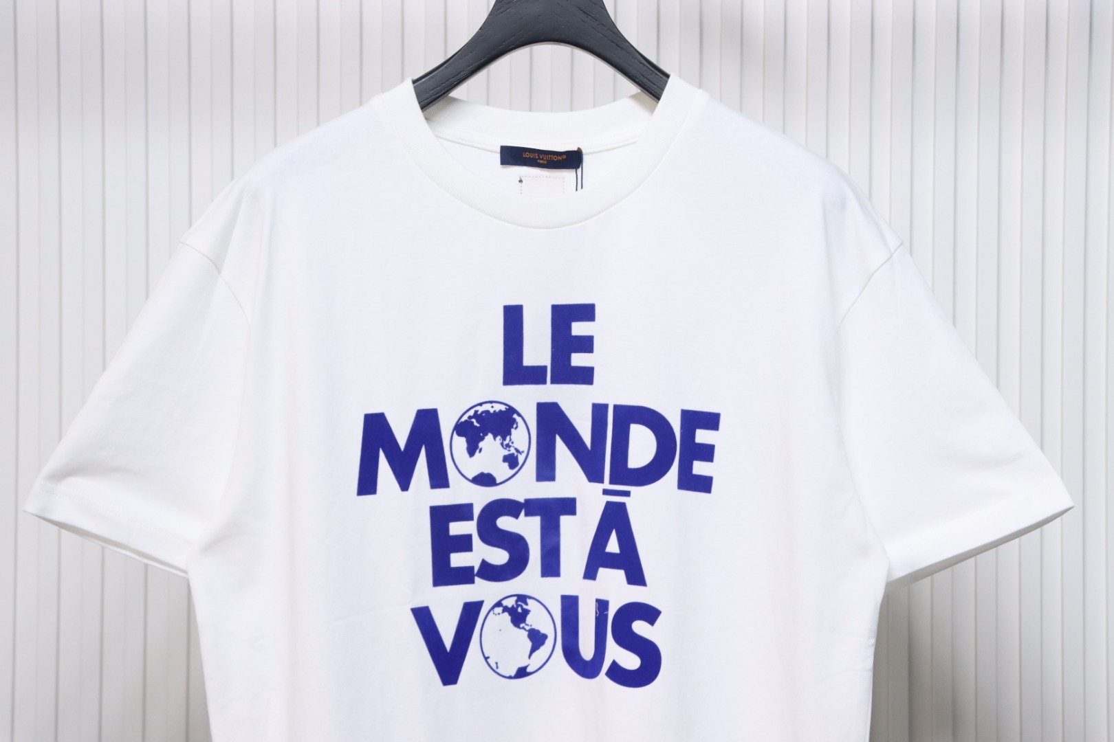 Louis Vuitton 25ss blue flocked slogan print short sleeves