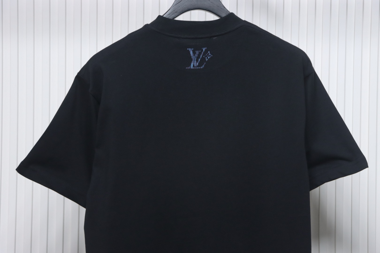 Louis Vuitton 25ss colorful cracked old flower letter print short sleeve