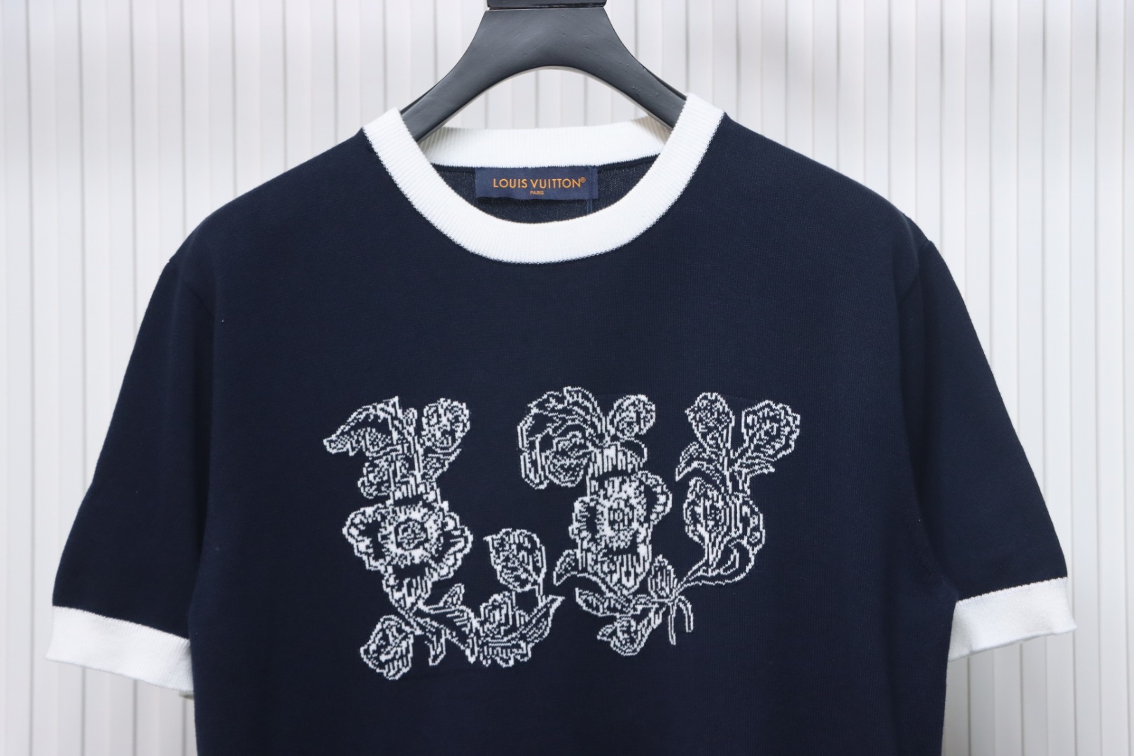 Louis Vuitton 25ss early spring new short-sleeved sunflower floral knitted short-sleeved