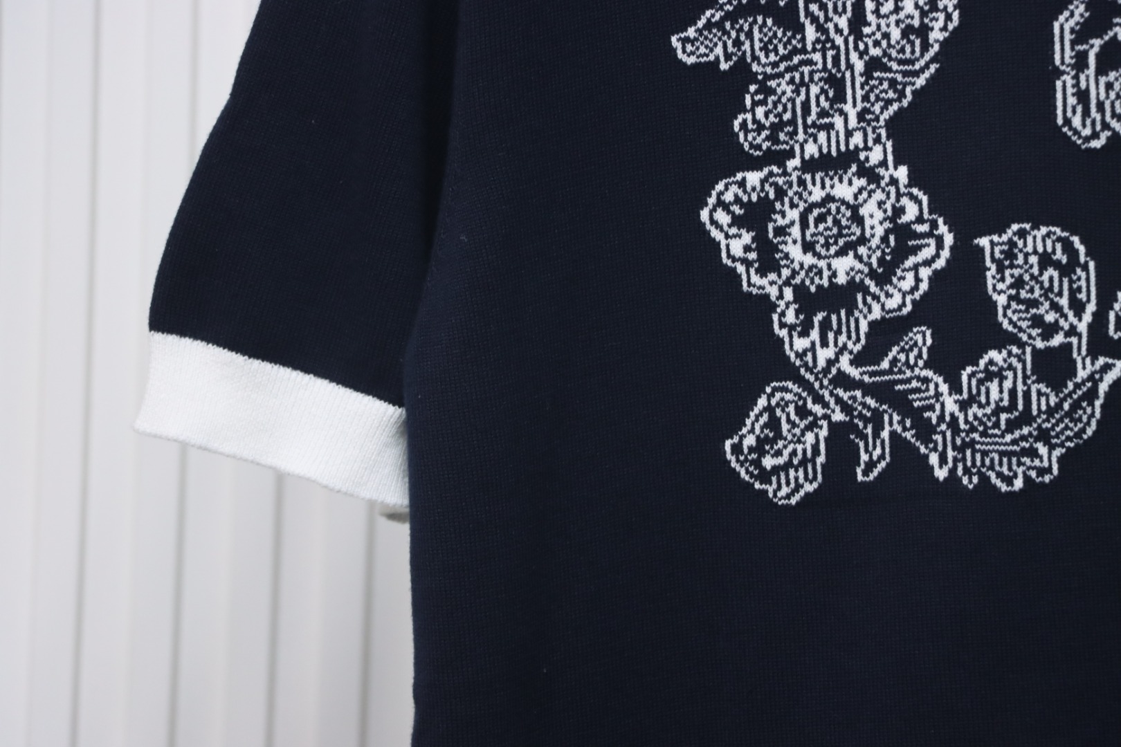 Louis Vuitton 25ss early spring new short-sleeved sunflower floral knitted short-sleeved