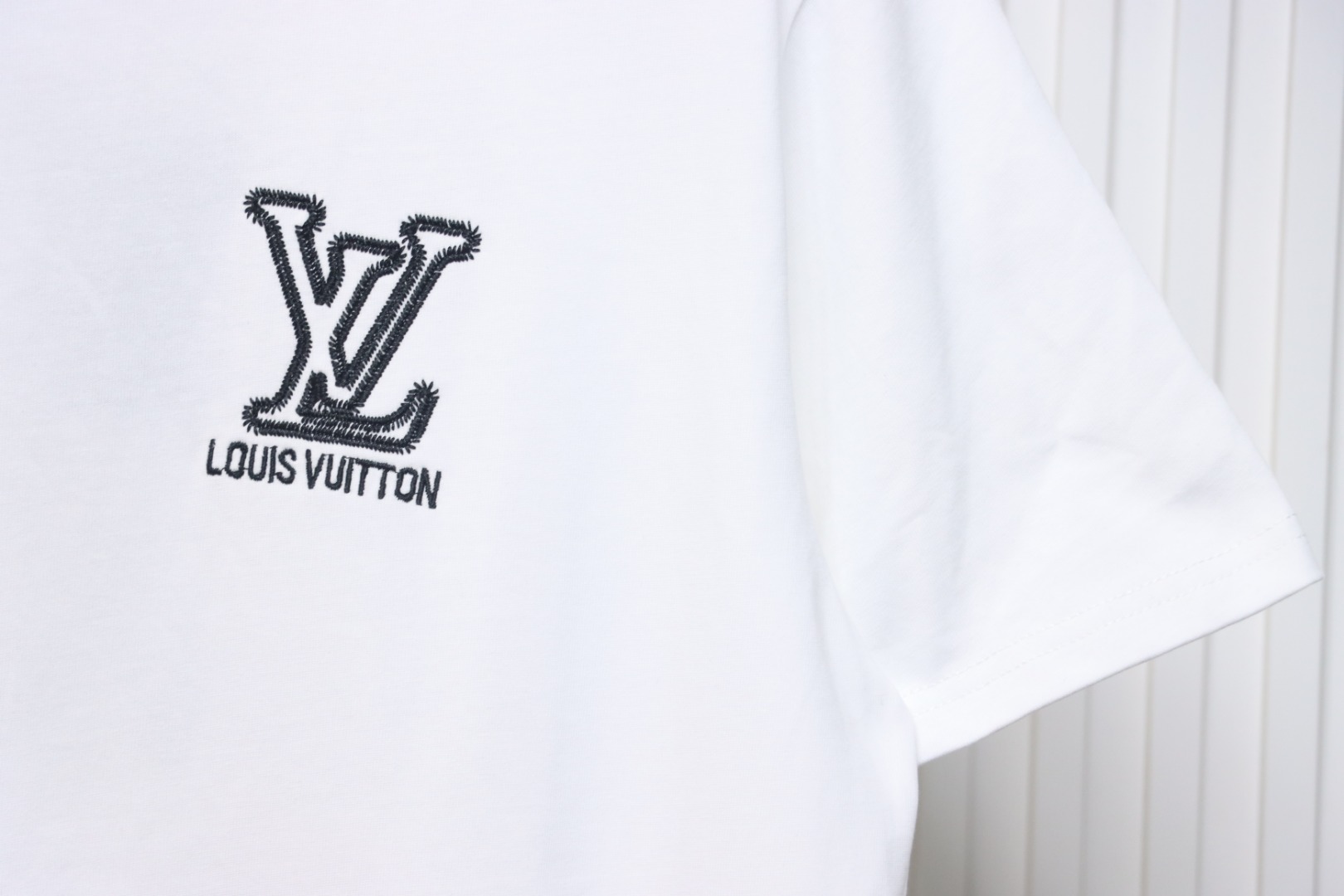 Louis Vuitton 25ss embroidered monogram short sleeve White