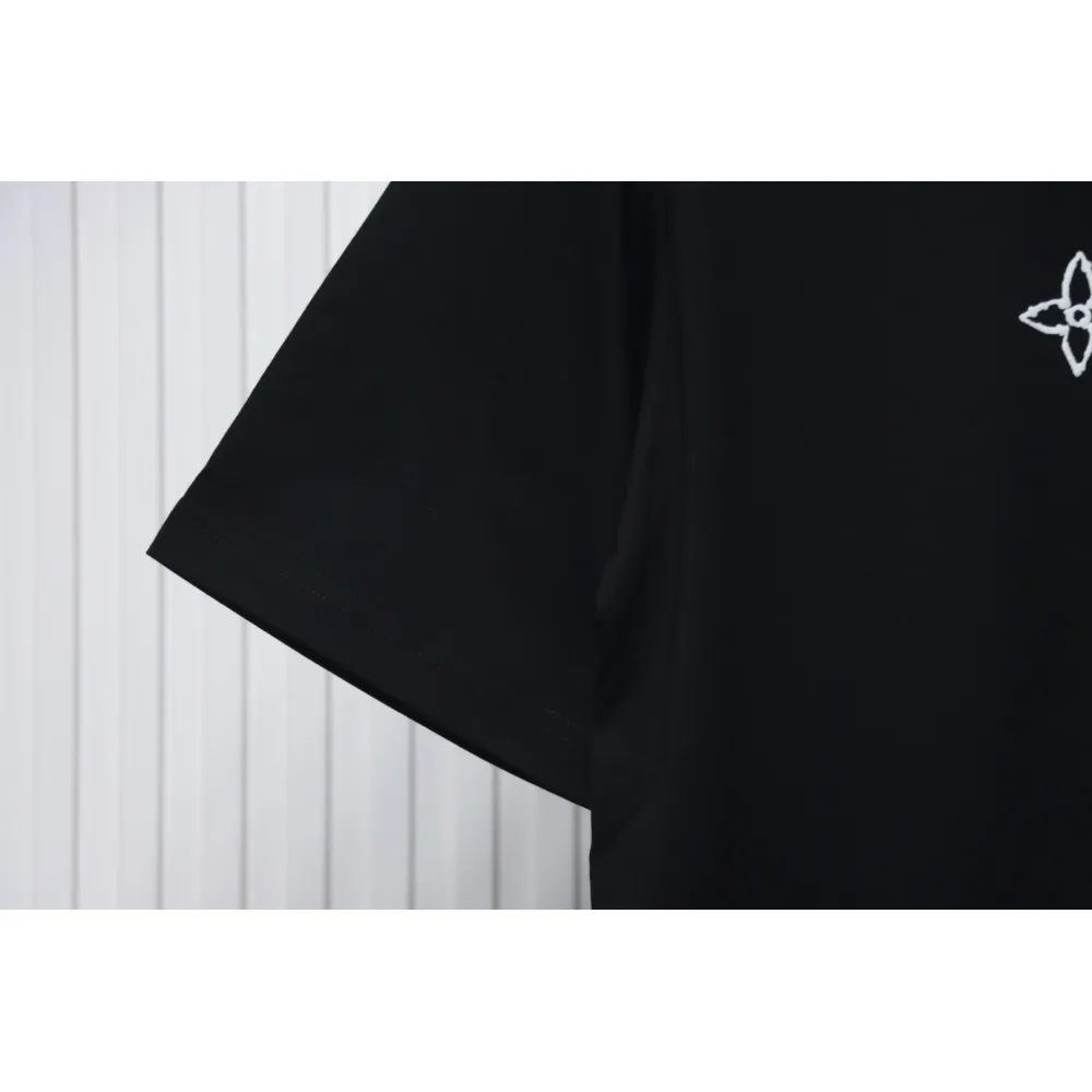 Louis Vuitton 25ss four-leaf clover and back logo print short-sleeved T-shirt black