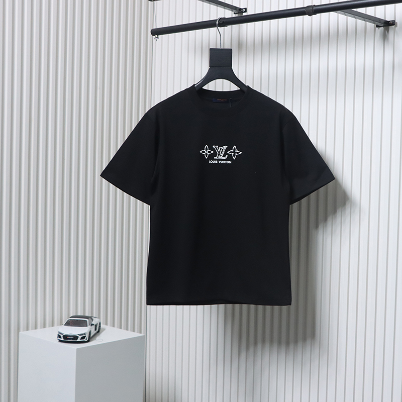 Louis Vuitton 25ss four-leaf clover and back logo print short-sleeved T-shirt black