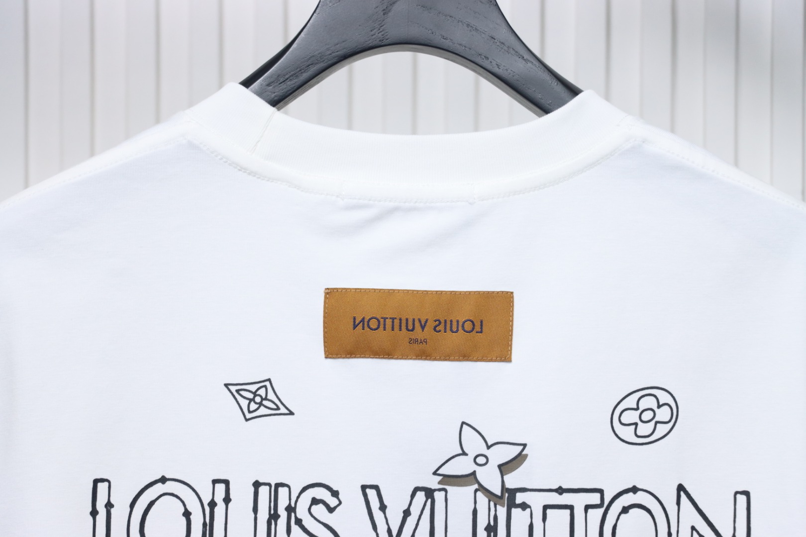 Louis Vuitton 25ss four-leaf clover and back logo print short-sleeved T-shirt white