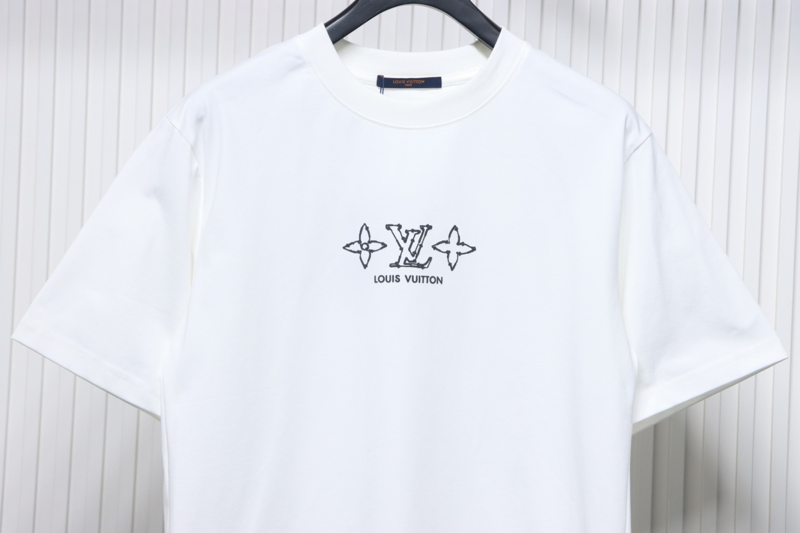 Louis Vuitton 25ss four-leaf clover and back logo print short-sleeved T-shirt white