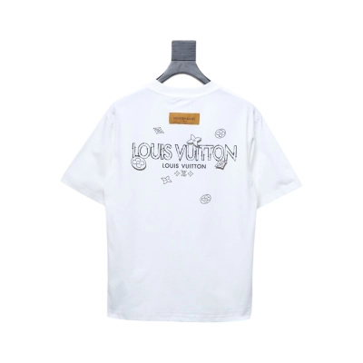 Louis Vuitton 25ss four-leaf clover and back logo print short-sleeved T-shirt white 01