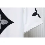 Louis Vuitton 25ss four-leaf clover hot diamond logo flocked short-sleeved T-shirt white