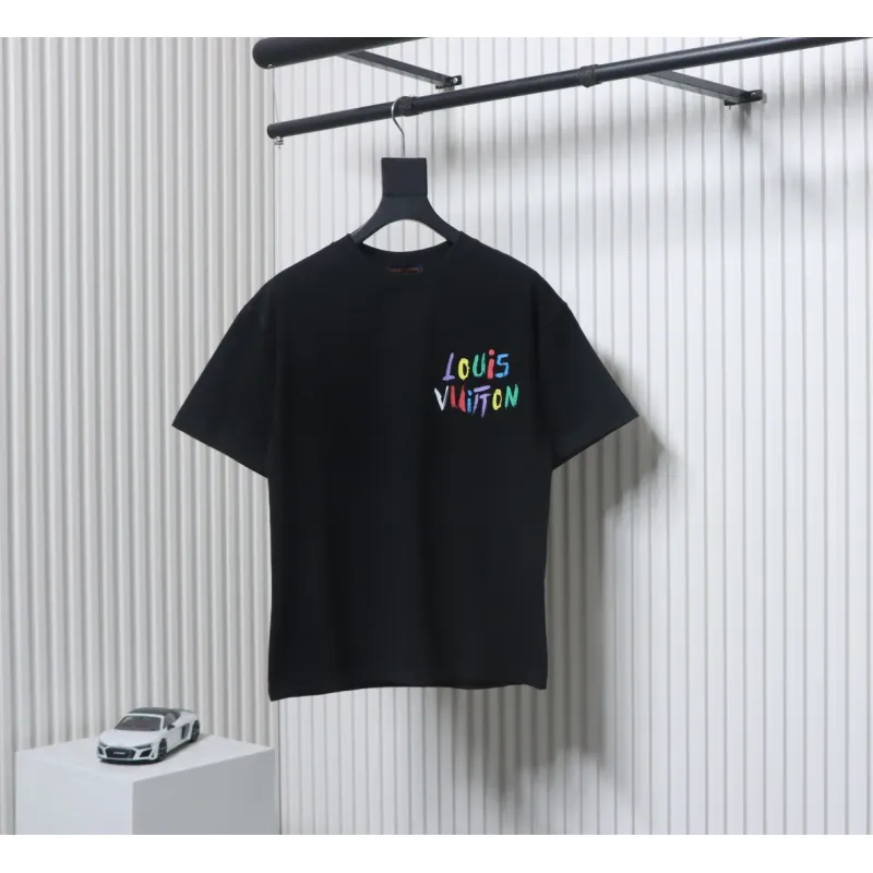 Louis Vuitton 25ss hand-painted colorful logo graffiti short-sleeved T-shirt black