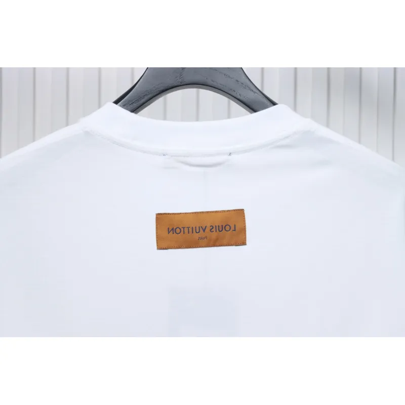 Louis Vuitton 25ss LV collar graffiti letter print large logo short sleeve T-shirt White