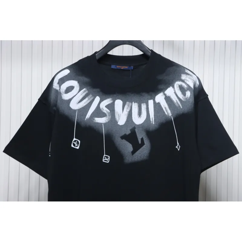 Louis Vuitton 25ss neckline graffiti letter print large logo short sleeve T-shirt black