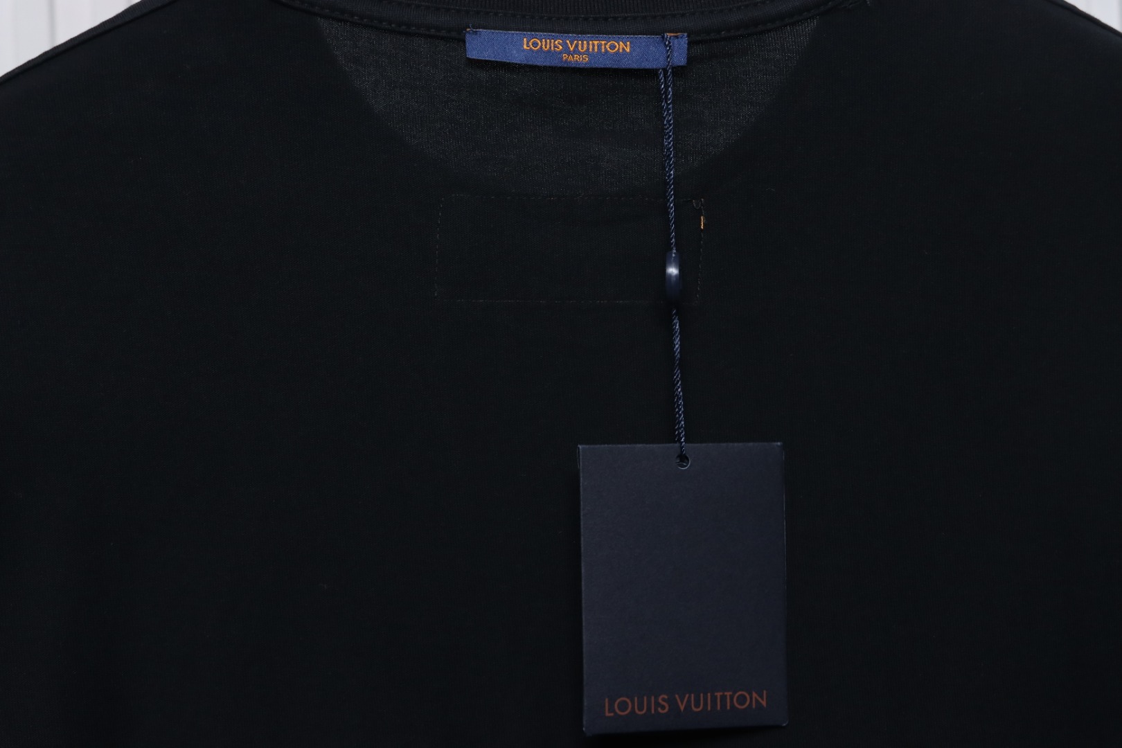 Louis Vuitton 25ss neckline graffiti letter print large logo short sleeve T-shirt black
