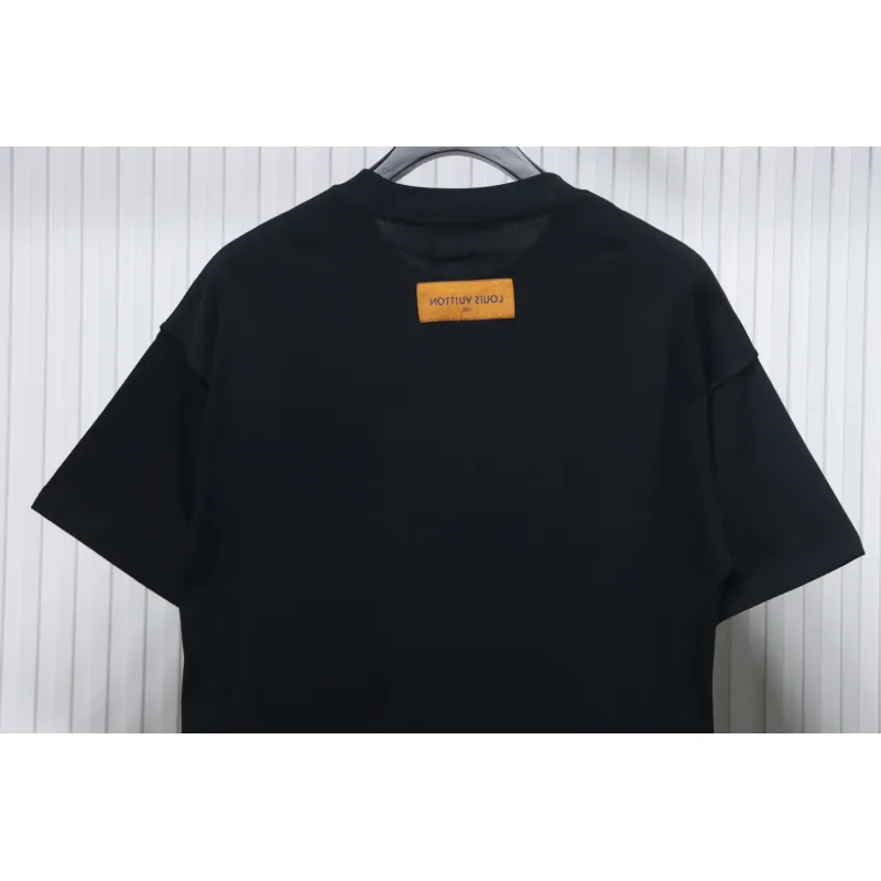 Louis Vuitton 25ss neckline graffiti letter print large logo short sleeve T-shirt black