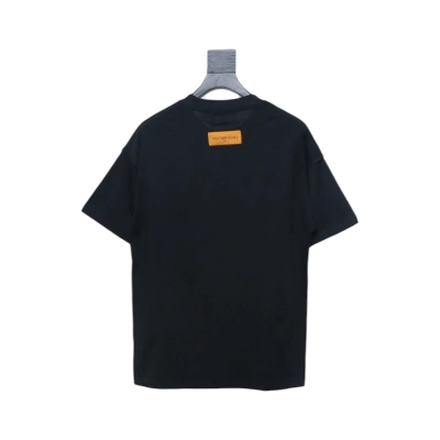 Louis Vuitton 25ss neckline graffiti letter print large logo short sleeve T-shirt black 02
