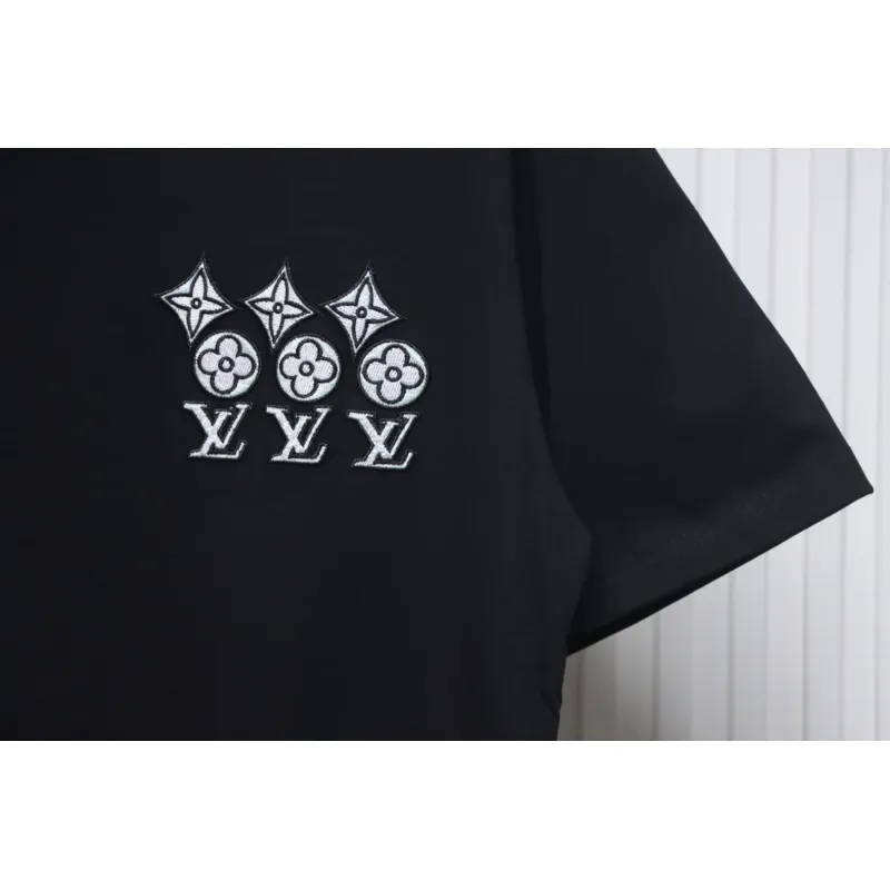 Louis Vuitton 25ss three flower embroidered lettering short-sleeved T-shirt black