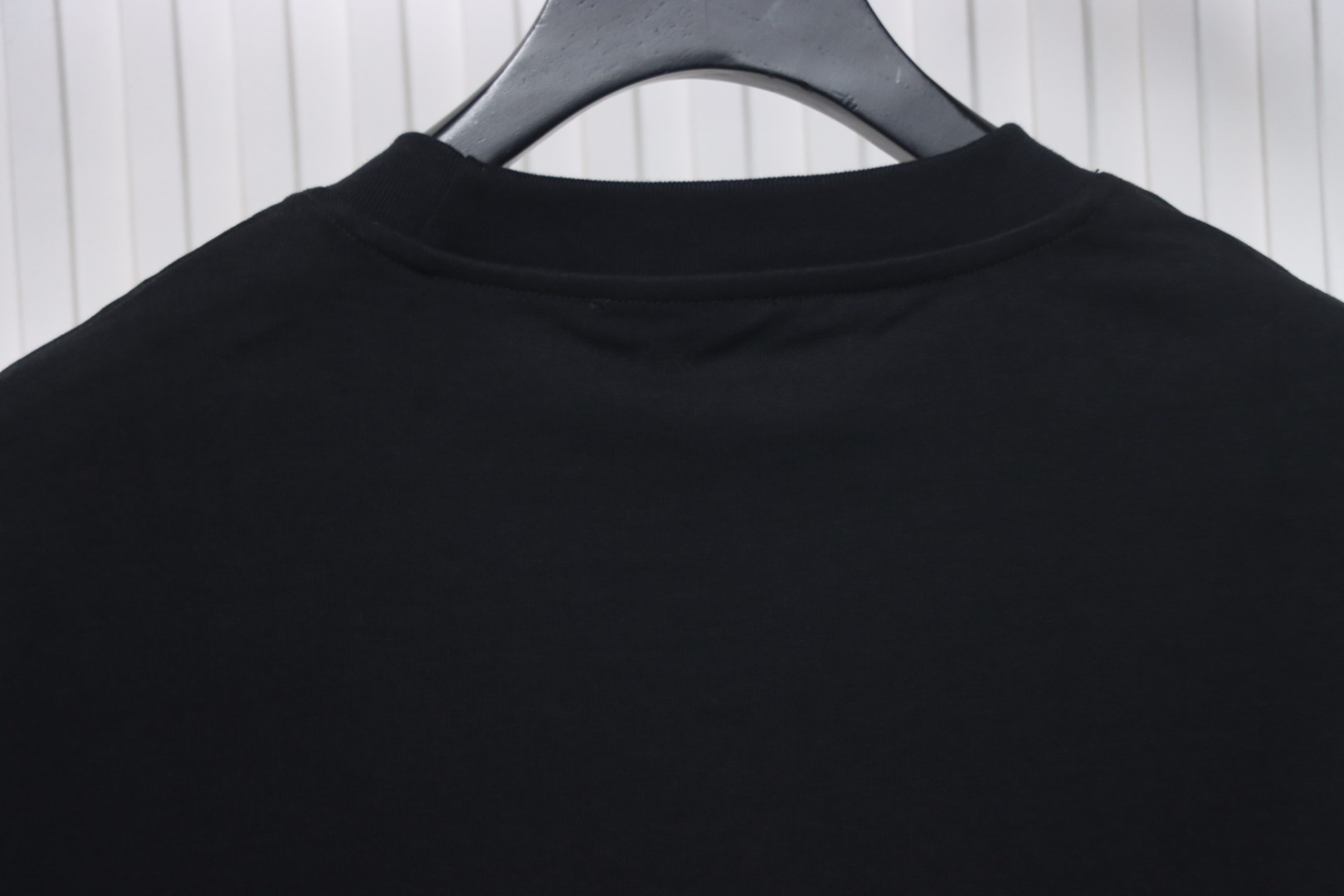 Louis Vuitton 25ss three flower embroidered lettering short-sleeved T-shirt black