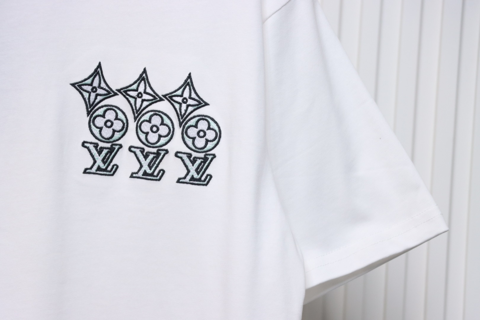 Louis Vuitton 25ss three flower embroidered lettering short-sleeved T-shirt White