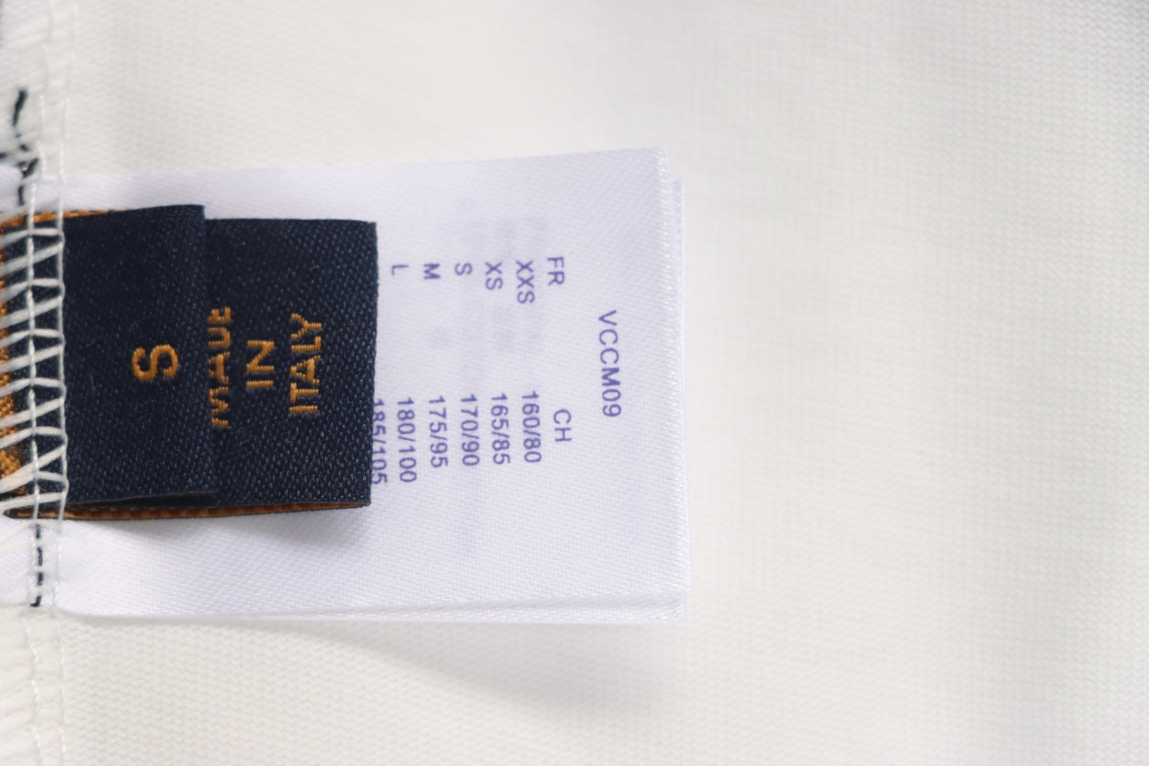 Louis Vuitton ✖ Pharrell joint handmade pearl embroidered short-sleeved T-shirt