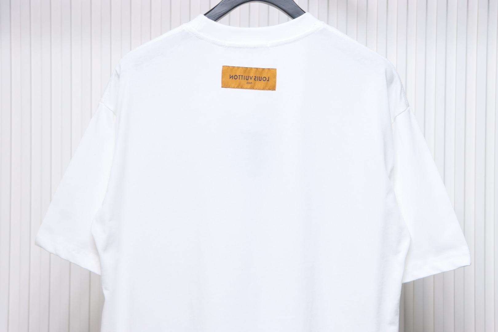 Louis Vuitton ✖ Pharrell joint handmade pearl embroidered short-sleeved T-shirt