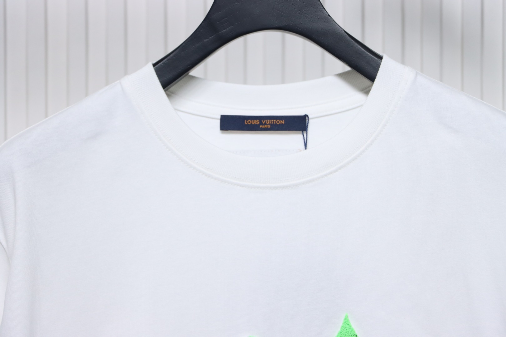 Louis Vuitton Colorful Gradient Logo Toothbrush Embroidered Short Sleeve T-shirt White